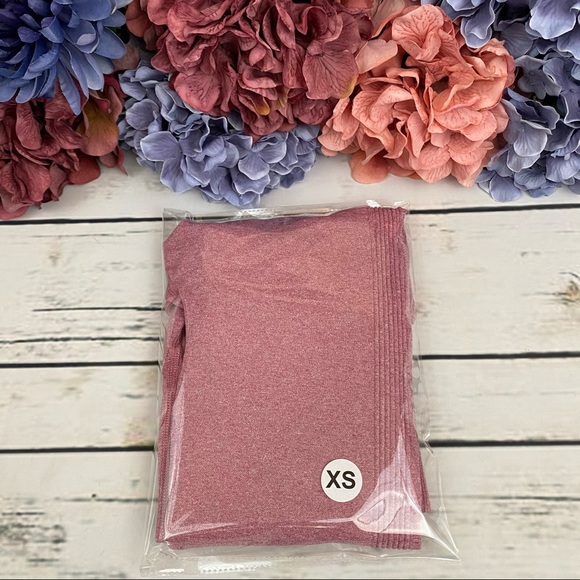 High Waist Seamless Pink Butt Lifting Yoga Pants - Picture 15 of 16